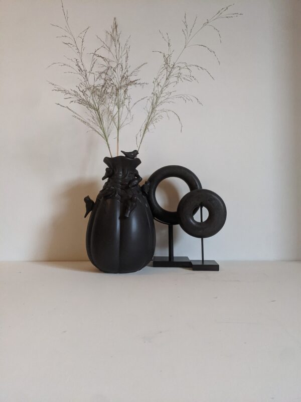 Bird vase mat black