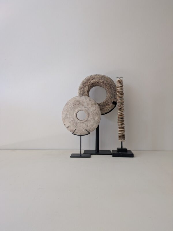 Oude zandkleurige ring - Afbeelding 2